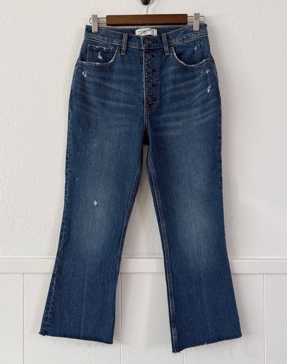 Abercrombie & Fitch The Ultra Flare Jeans 26 2S Ultra High Rise Distressed